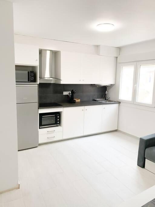 Estudio A 2 Minutos De La Playa Apartment Sanxenxo Bagian luar foto