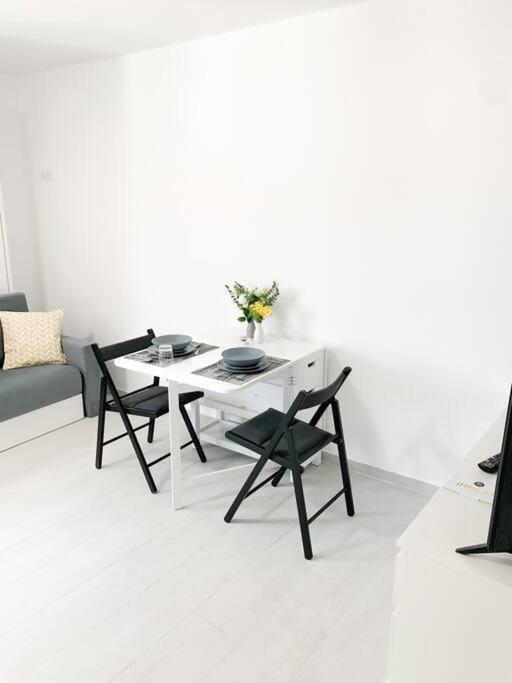 Estudio A 2 Minutos De La Playa Apartment Sanxenxo Bagian luar foto